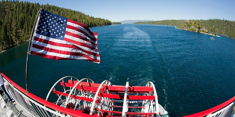 MS Dixie II paddlewheel with American Flag